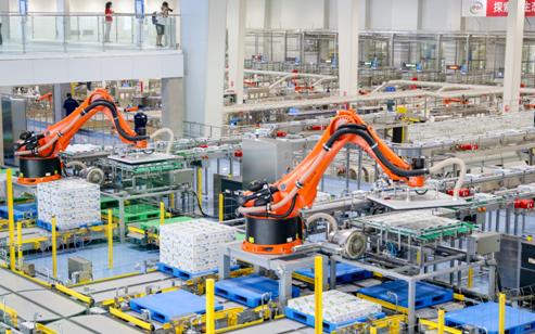 囊括最多 制造業諾貝爾獎工廠 數智伊利引領中國奶業智造升級